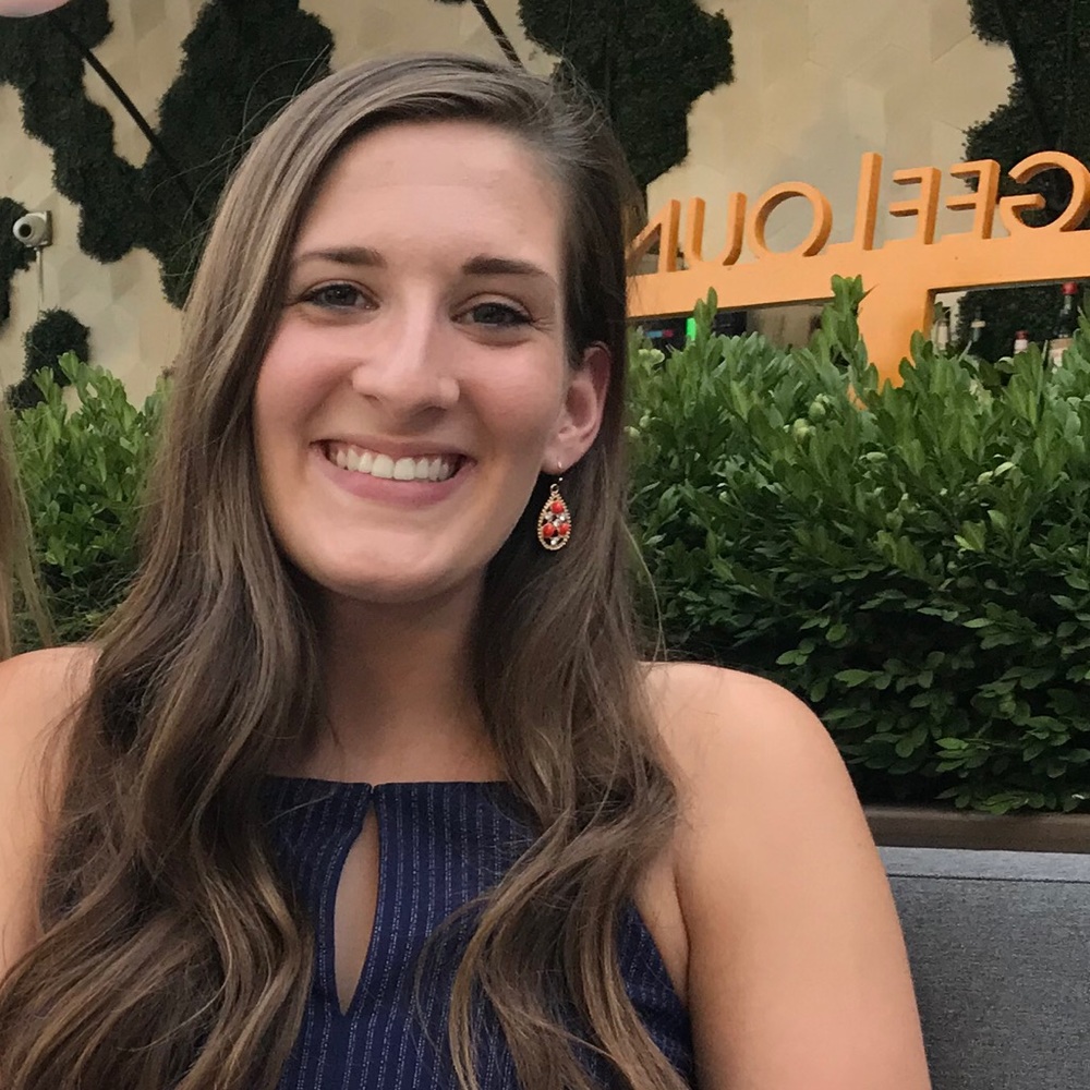 Meet your Posher, Kayla